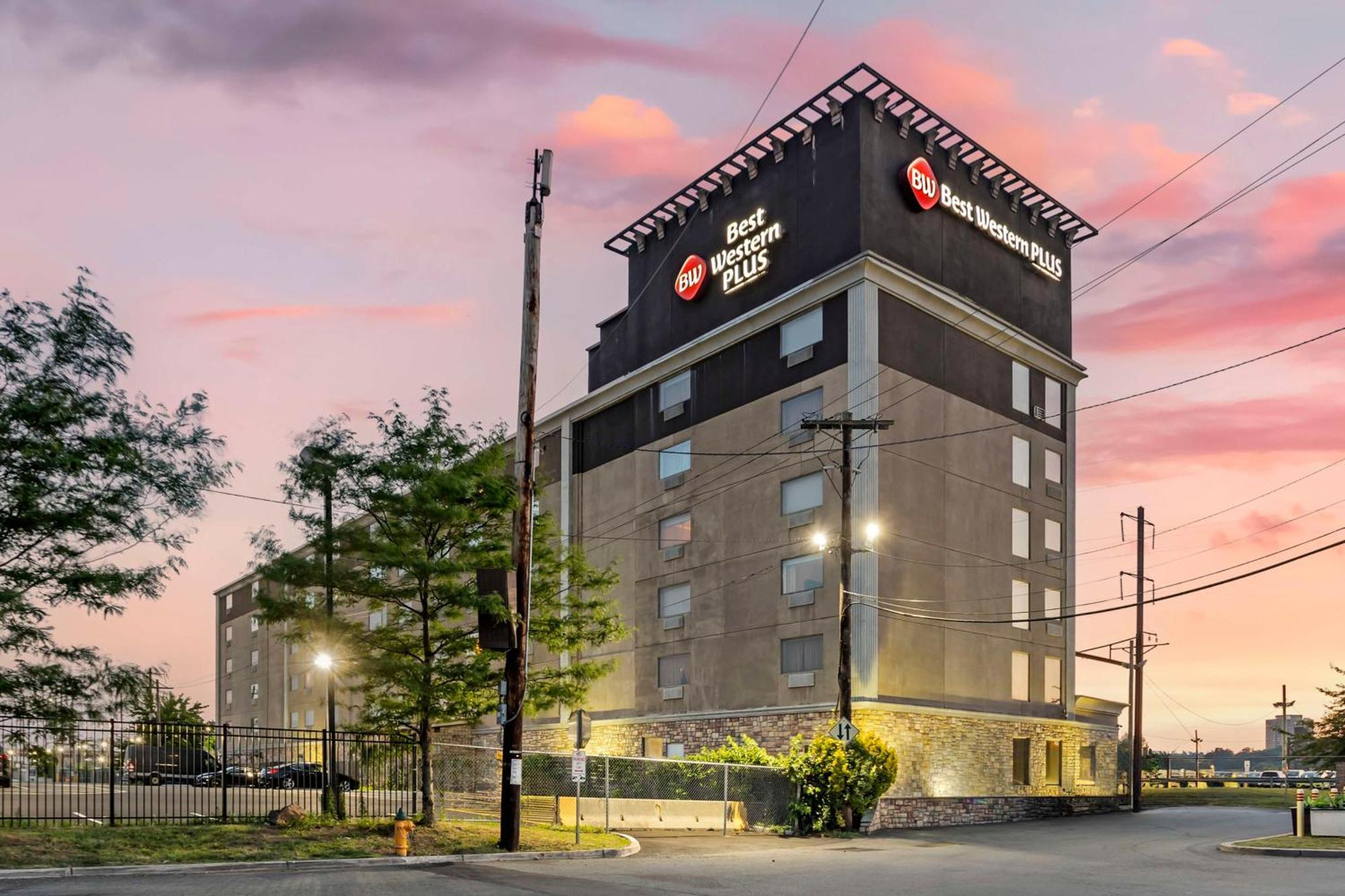 Best Western Plus Newark Airport West Eksteriør billede